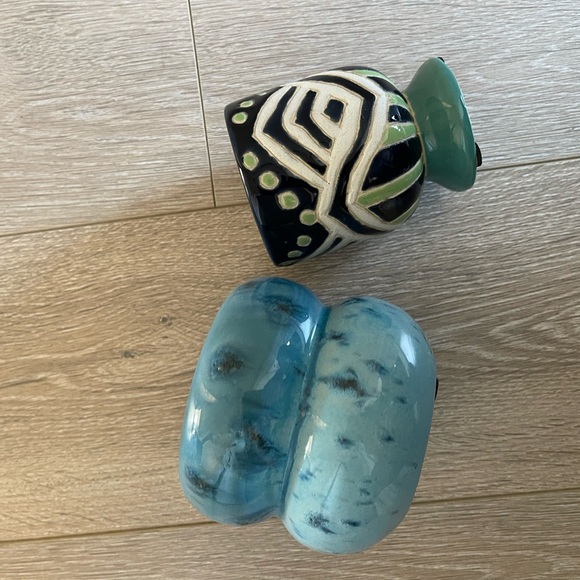 Urban Outfitters and Anthropologie Small Ceramic Vases Bundle - Picture 1 of 4